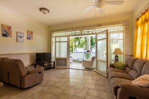 Apartamento, 2 quartos, para fumantes, sacada | Sala de estar