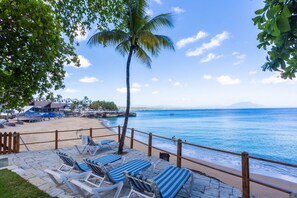 Apartment, 2 Bedrooms, Smoking, Balcony | Property grounds