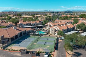 Sport court - Scottsdale Luxury Getaway | Resort-Style Amenities (Scottsdale)