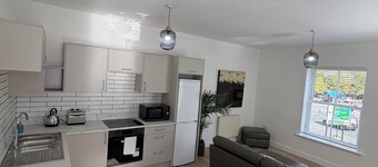 2 x bed city apartment with parking 