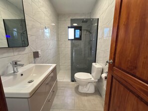 Handtücher, Seife, Toilettenpapier