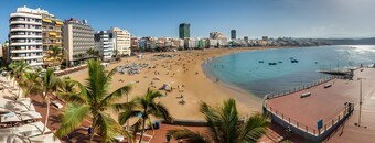 Modern Loft Las Palmas Views – 2 En-Suite Rooms