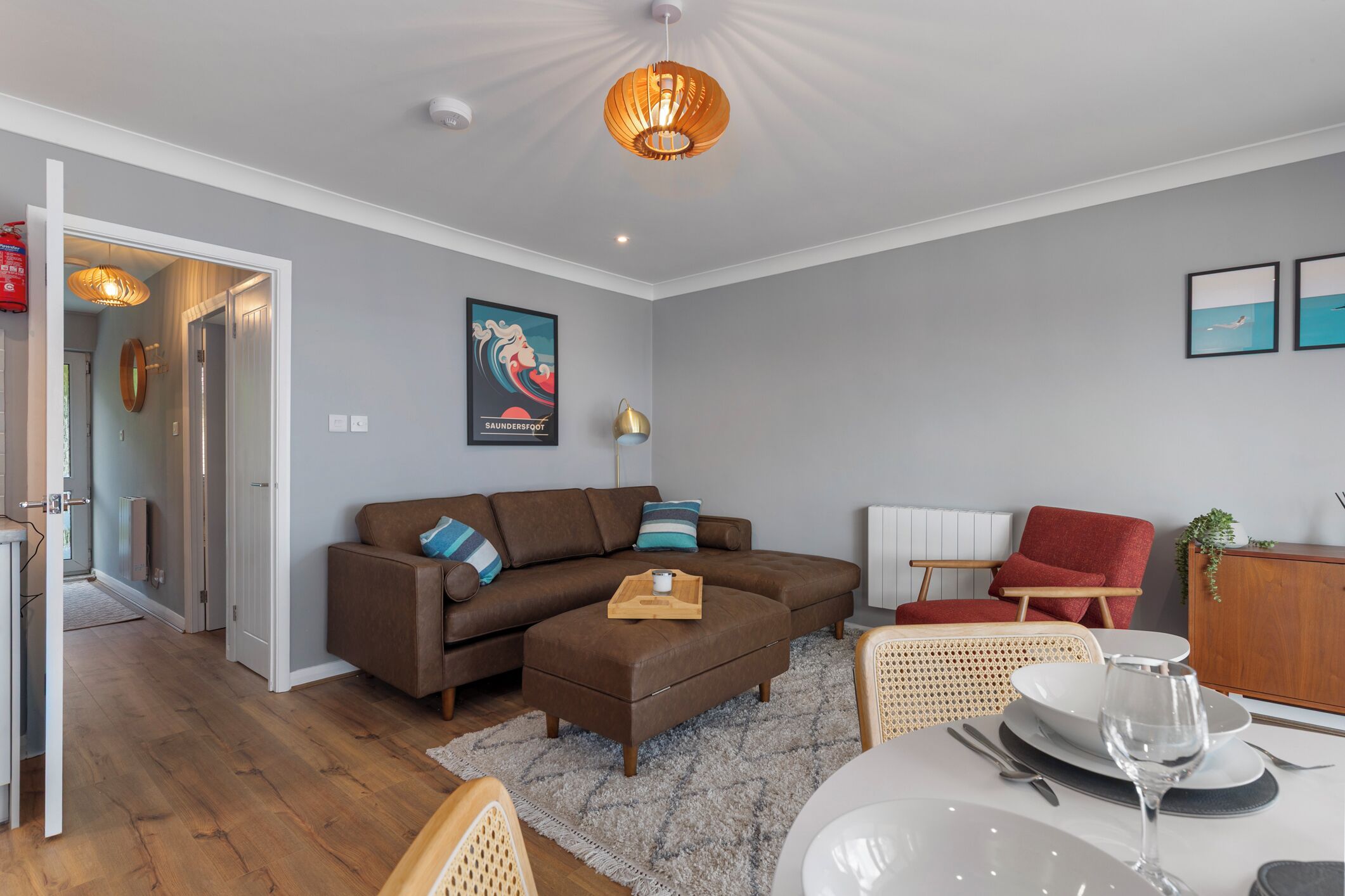 33 Beach Court - Direct Beach Access, Sea Views - Saundersfoot