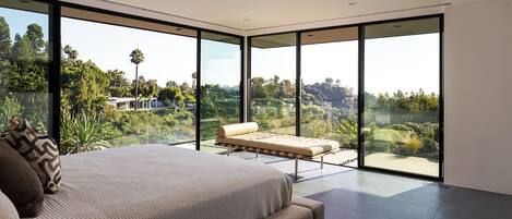 4 bedrooms, Internet, bed sheets