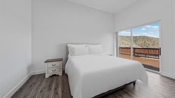4 bedrooms, WiFi, bed sheets