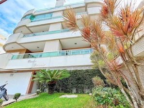 Exterior - 575- 70 METERS FROM THE SEA 3 BEDROOMS 8 PEOPLE (Bombinhas)