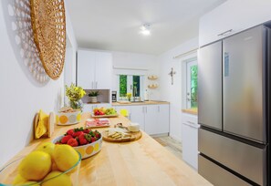 Microwave, stovetop