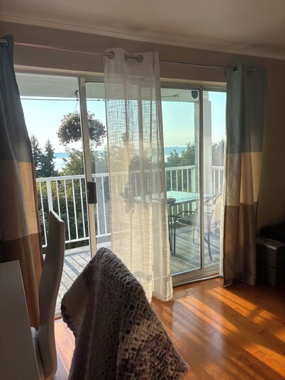 Great Sunrise/Sunsets! peaceful, comfy, Come enjoy this awesome view!