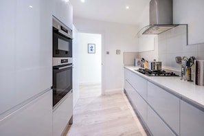 3 habitaciones y acceso a internet