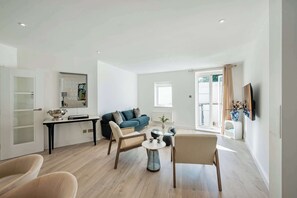 Apartment | 3 bedrooms, Internet - Lords Living -3 bed in Regents Park With Terrace (London)
