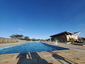 Piscine extérieure