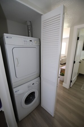 Interior - Unique 2Bdrm/1Bath ~Arcadia-Lite Condo~ Sleeps 4 (Phoenix)