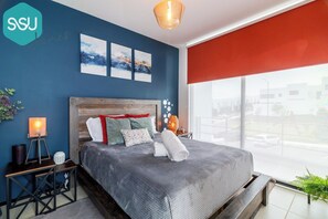 2 quartos, ferros/tábuas de passar roupa, Wi-Fi, roupa de cama
