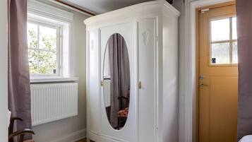 1 camera, ferro/asse da stiro, Wi-Fi gratuito, lenzuola