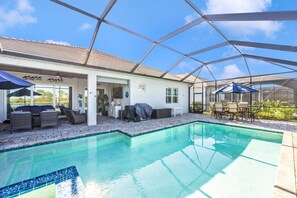 Outdoor pool, a heated pool