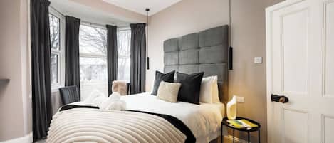 3 Schlafzimmer, Bügeleisen/Bügelbrett, Internetzugang, Bettwäsche