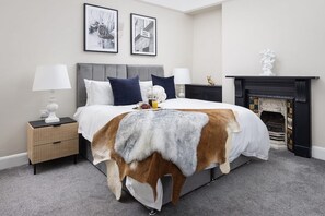 4 Schlafzimmer, Bügeleisen/Bügelbrett, Internetzugang, Bettwäsche