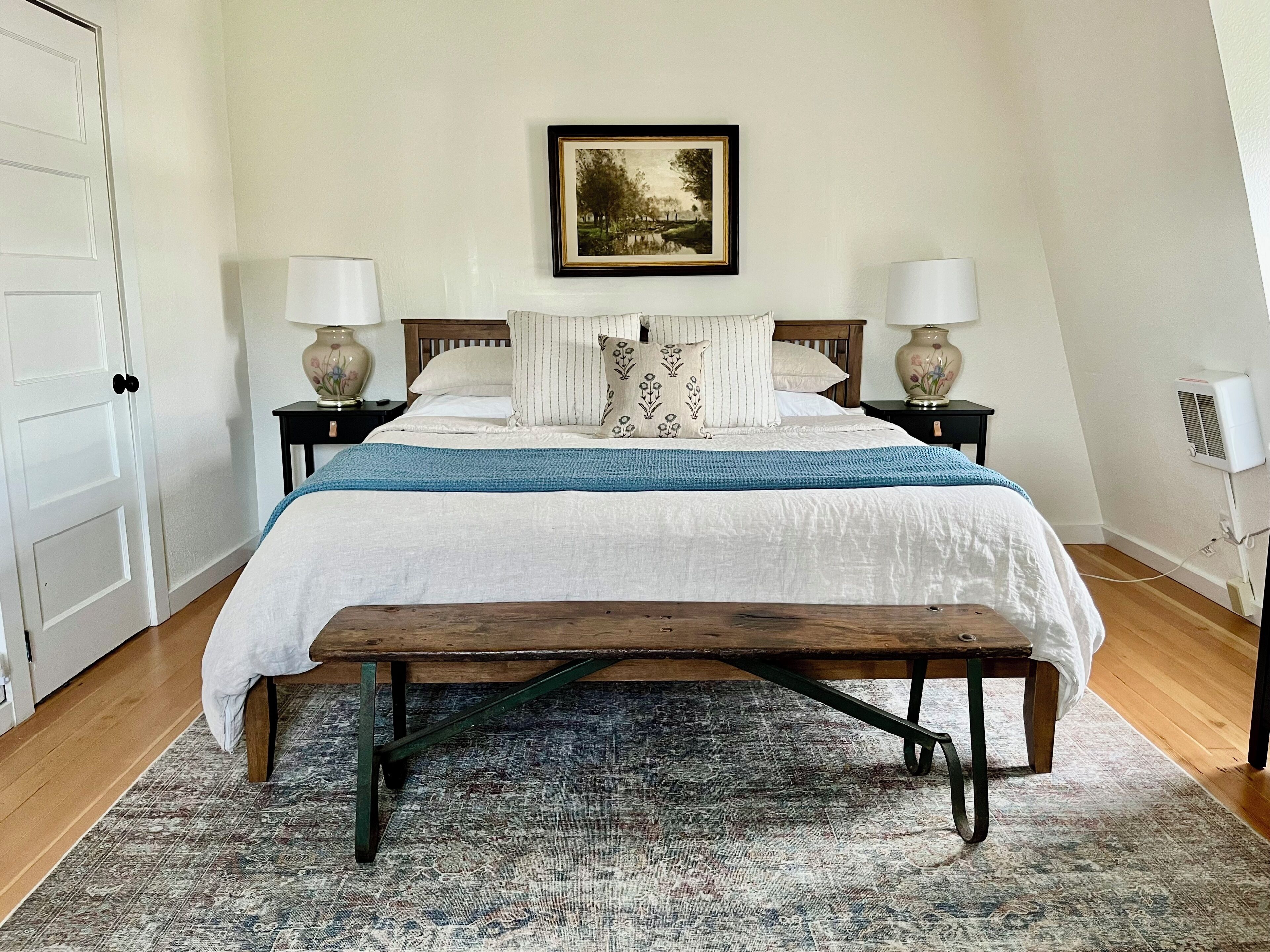 2 bedrooms, desk, iron/ironing board, free WiFi