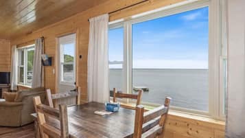 تناول الطعام