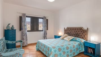 4 Schlafzimmer, Bügeleisen/Bügelbrett, WLAN, Bettwäsche