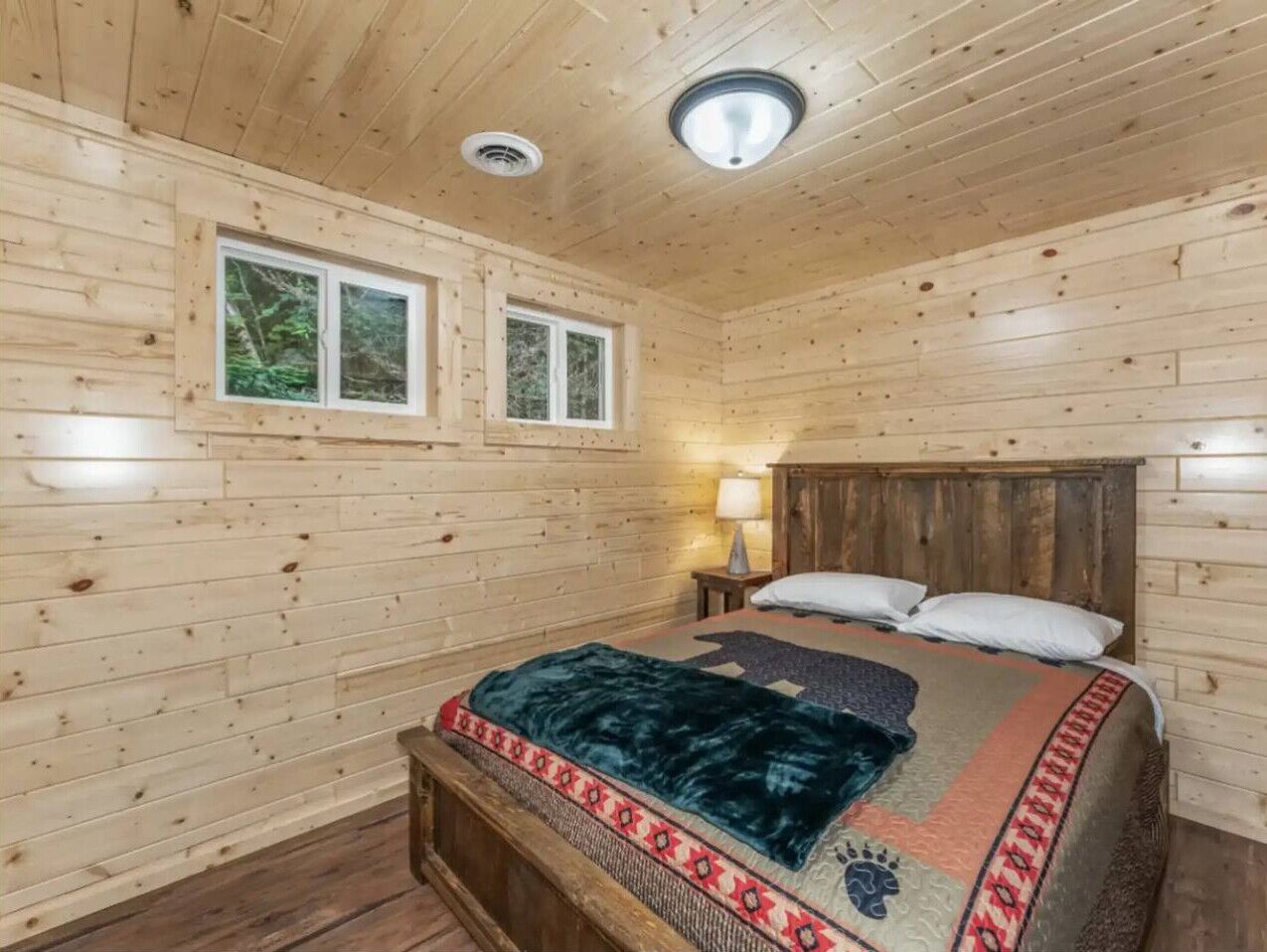 2 makuuhuonetta, Wi-Fi, vuodevaatteet