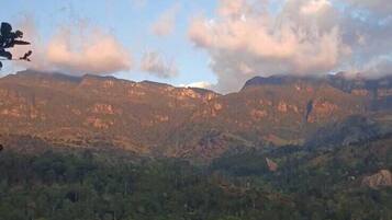 Hot stone massages, massages