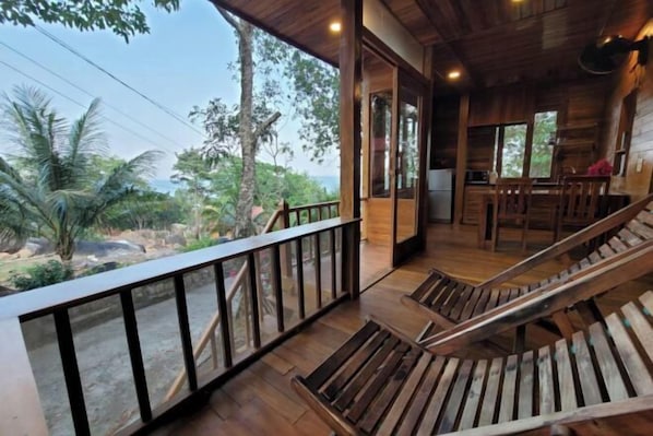 Room - Jade Mountain Bungalow - Sea Breeze - Infinity Pool (Phu Quoc Island)