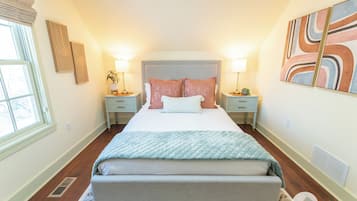 Suite 1 - Deluxe Suite, Hot Tub, Mountain View | Blackout curtains, iron/ironing board, travel cot, free WiFi