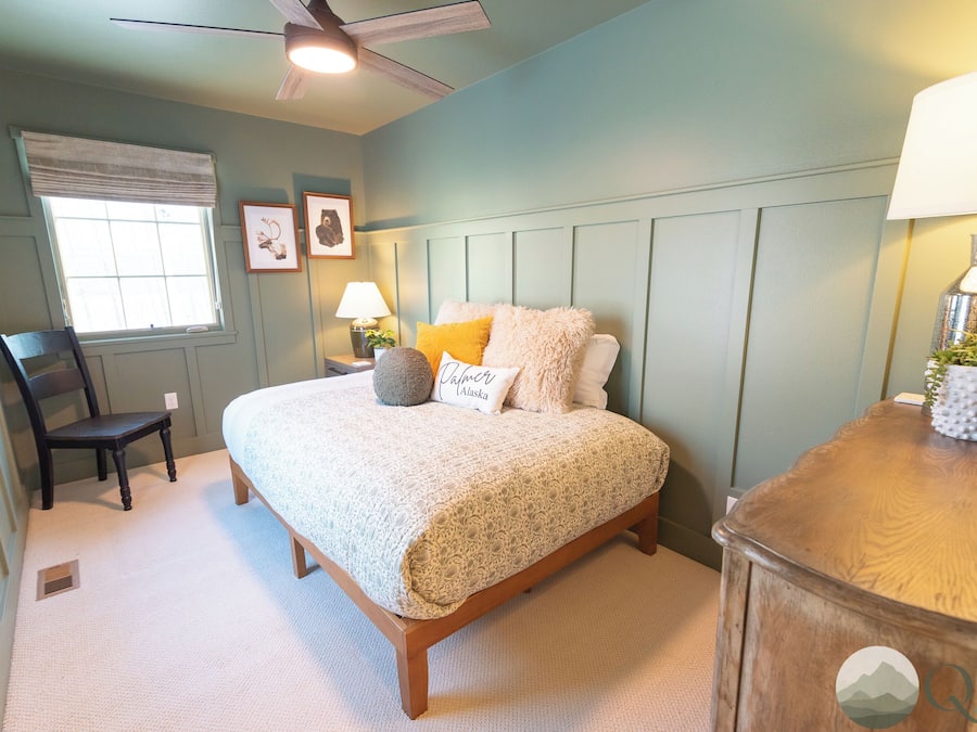 Suite 1 - Deluxe Suite, Hot Tub, Mountain View | Blackout drapes, iron/ironing board, travel crib, free WiFi