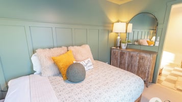 Blackout curtains, iron/ironing board, travel cot, free WiFi