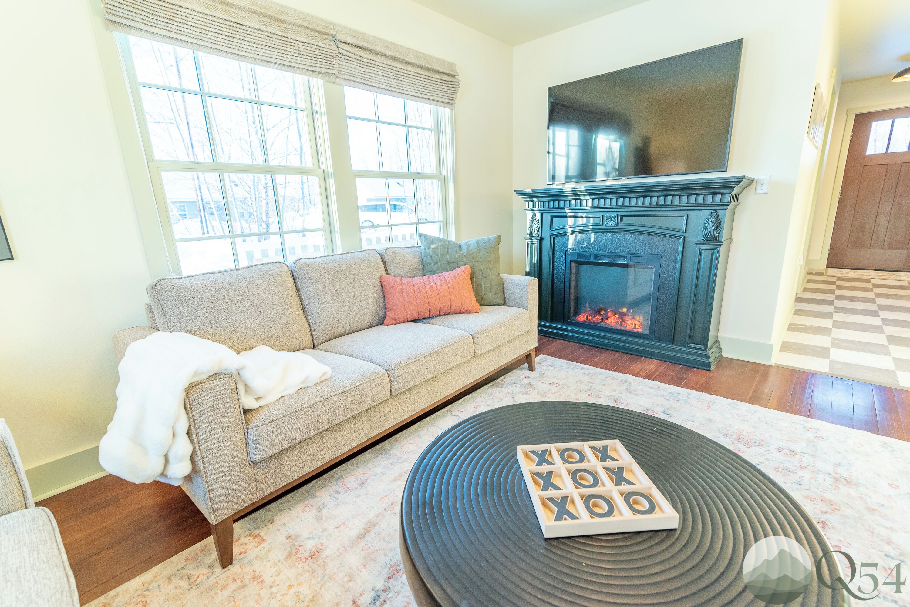 Suite 1 - Deluxe Suite, Hot Tub, Mountain View | Coin séjour