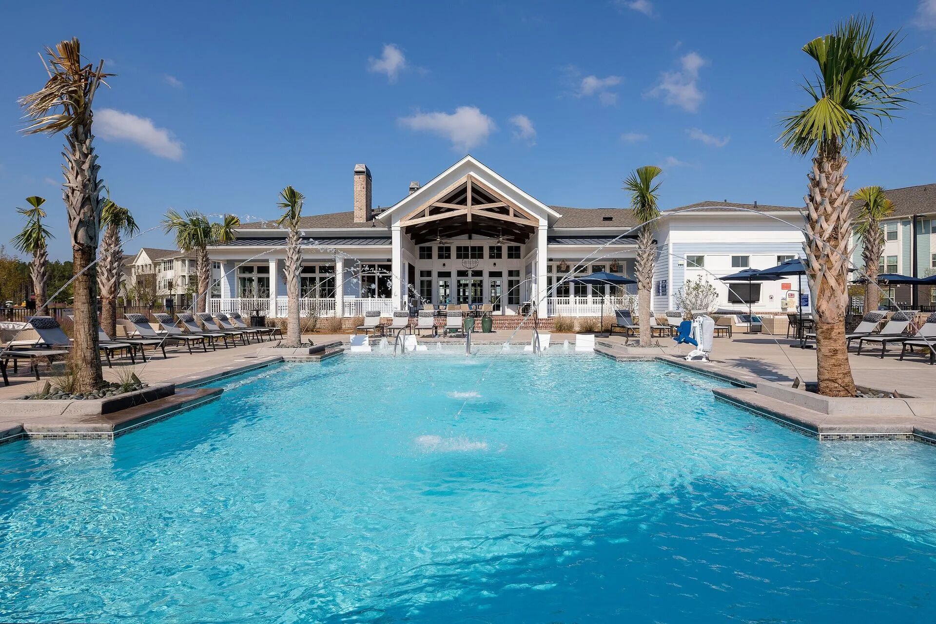 季節性室外泳池