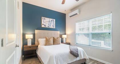 Landing Apartments - University City North