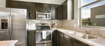 Landing Apartments Orlando - Central Business District