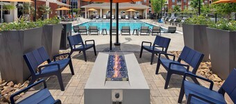 แลนดิ้ง อพาร์ตเมนต์ ชาร์ลอตต์ - นิวเวลล์ เซาท์  