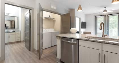 Landing Apartments Charlotte - Newell South