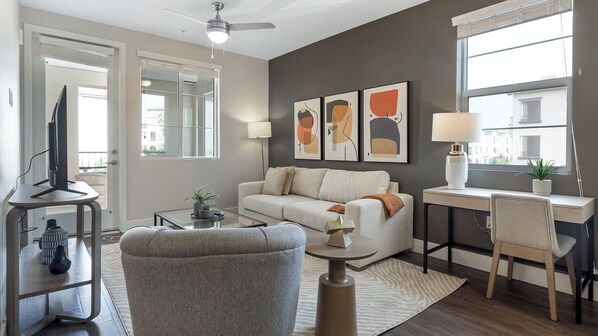 Apartment, 2 Bedrooms | Living area | 50-inch TV with digital channels, table tennis - Landing Apartments Jacksonville - Downtown Saint Johns (St. Johns)