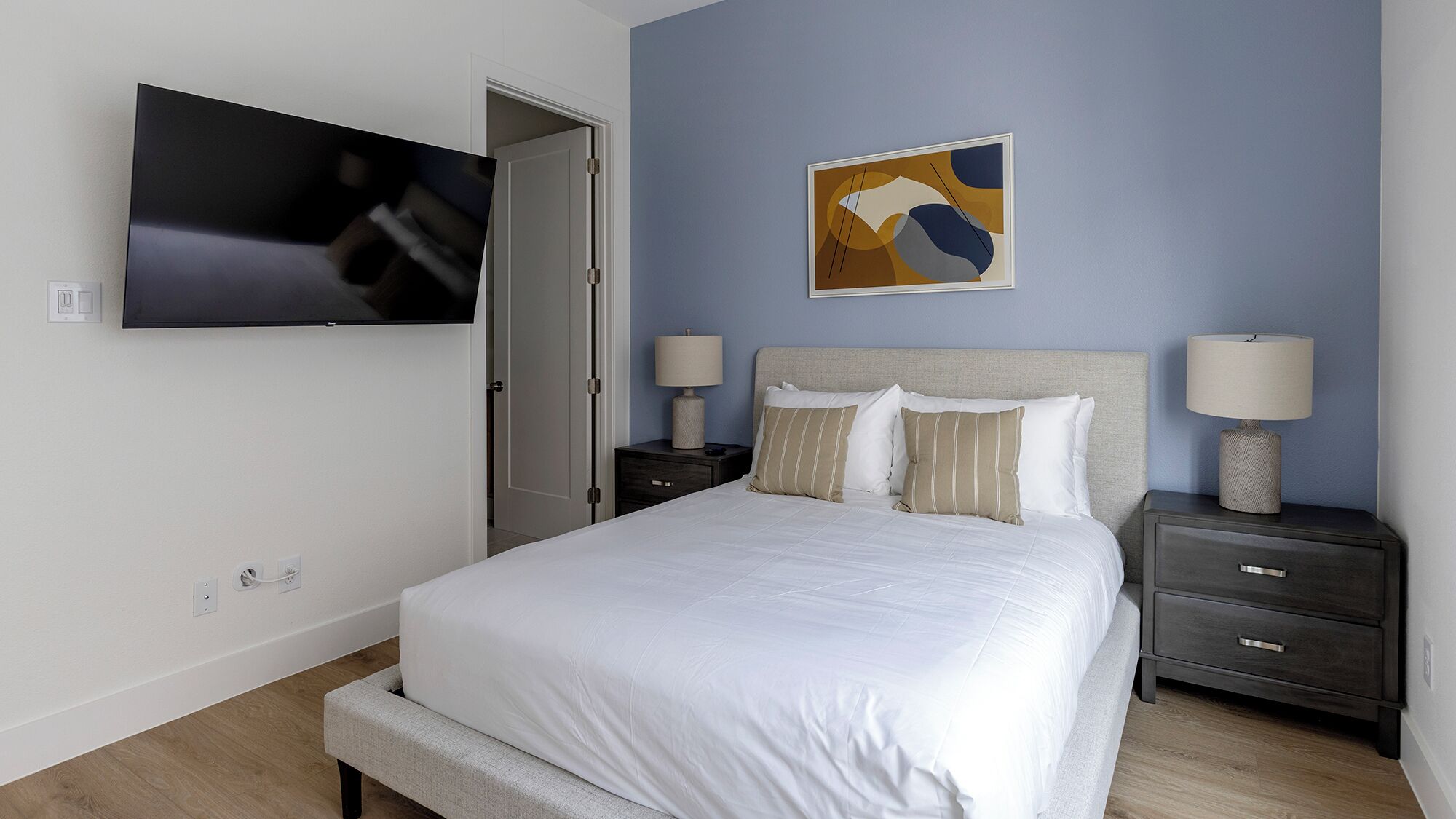 Apartment, 2 Bedrooms | Desk, laptop workspace, iron/ironing board, free WiFi