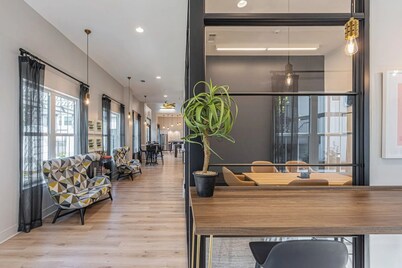 Landing Apartments - North Central Pensacola