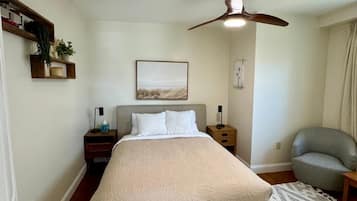 Economy Apartment, Courtyard View | Iron/ironing board, free WiFi