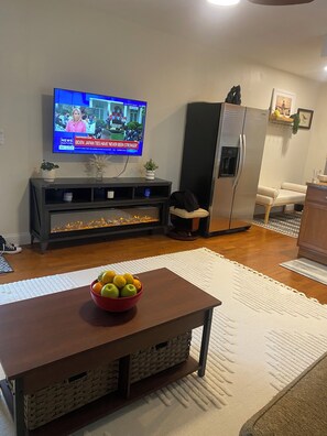 Apartament econòmic, vistes al pati | Sala d'estar