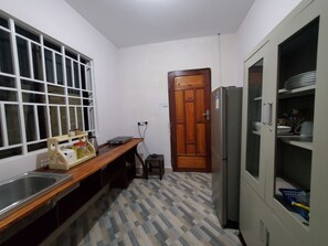 Interni