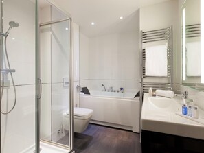 House | Bathroom