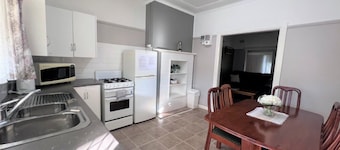 Cottage 2 Sussex House Holiday Park