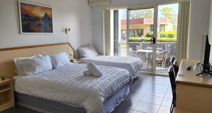 Jopen Motel Unit 3 - In the heart of town