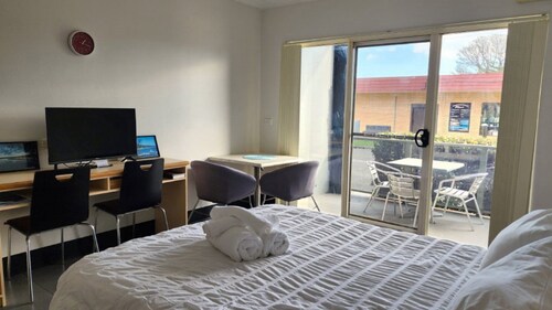 Jopen Motel Unit 6 - In the heart of town