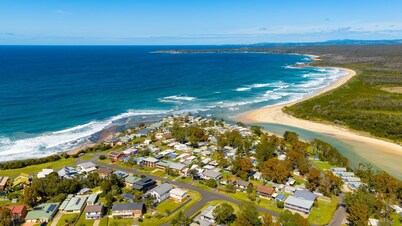 Sun and Sea ~ Radiant haven nestled in the coastal charm!