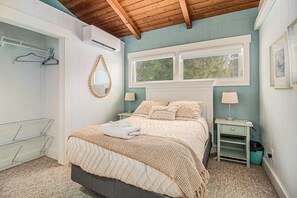 4 室のベッドルーム、アイロン / アイロン台、インターネット、ベッドシーツ