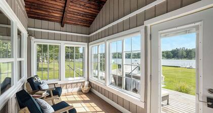 Lakefront, Year-Round Stony Lake Hideaway