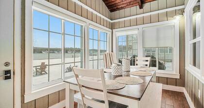 Lakefront, Year-Round Stony Lake Hideaway
